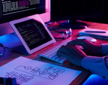 робота на ноутбуці